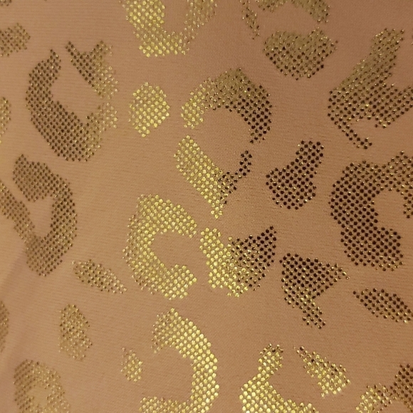ZYIA Light and Tight High Rise 7/8 24" Gold Metallic Print Yoga Pants Size 6-8 - Picture 3 of 6